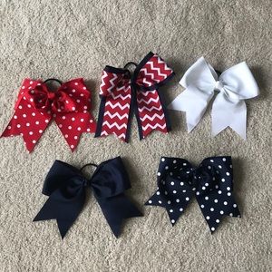 5 Cheer Bows